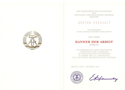 008h Orden Banner der Arbeit Stufe III www.ddrmedailles.nl