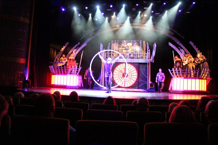 Реабилитационный круиз из Европы в Америку на Celebrity Reflection, октябрь 2014