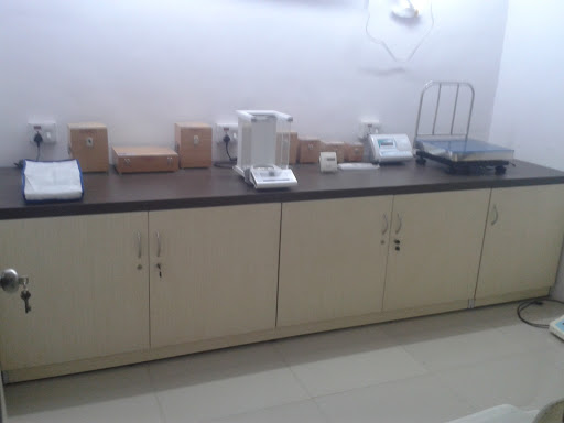 Infortech Calibration Laboratory, 118, Royal Chamber, Hotel Supreme, Kachi Market, Via Char Rasta Road, Near Gidc Office, Vapi, Gujarat 396195, India, Laboratory_Equipment_Supplier, state GJ