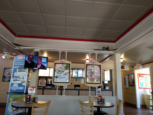 Fast Food Restaurant «DQ Grill & Chill Restaurant», reviews and photos, 2060 McKelvey Rd, Maryland Heights, MO 63043, USA