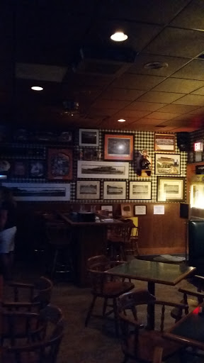 Pub «Irish Pub & Grill», reviews and photos, 8009 Hills and Dales Rd NW, Massillon, OH 44646, USA