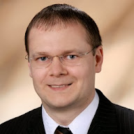 Victor Pakhomov's user avatar