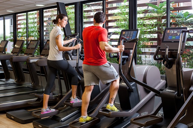 Le Max Wellness Club