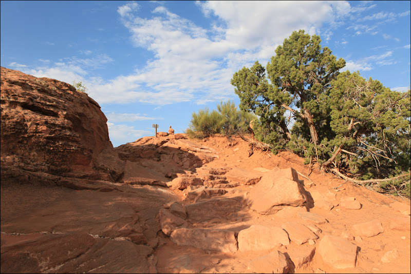 Delicate Arch Trail