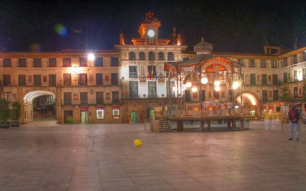Plaza de los Fueros, Tudela