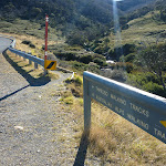 Sign on northern side of the Alpine Way (283817)