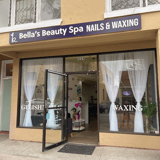 Bella's Beauty Spa logo