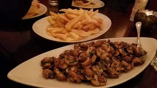 Kleine Welt - Steak Bar