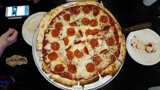 Pizza Restaurant «Firedome Wood Fired Pizza and Wings», reviews and photos, 512 Barrett Blvd, Henderson, KY 42420, USA
