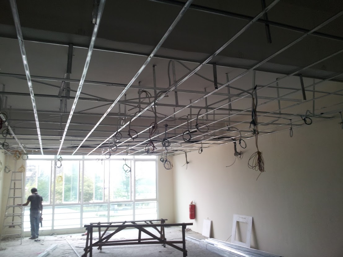 wiring at ceiling