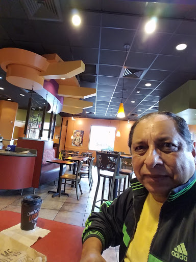 Mexican Restaurant «Taco Bell», reviews and photos, 43230 Southern Walk Plaza, Ashburn, VA 20148, USA