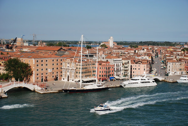 Старый добрый Лас-Вегас в Европе - Carnival Freedom 08.2008