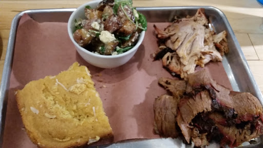 Barbecue Restaurant «Guru BBQ», reviews and photos, 300 W Martin Luther King Jr Pkwy #170, Des Moines, IA 50312, USA