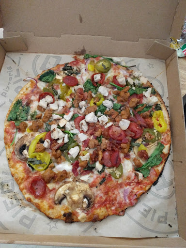 Pizza Restaurant «Pieology Pizzeria, San Leandro, CA», reviews and photos, 1269 Marina Blvd, San Leandro, CA 94577, USA