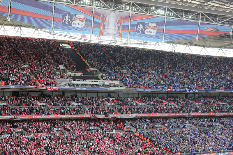 Wembley - blue-red