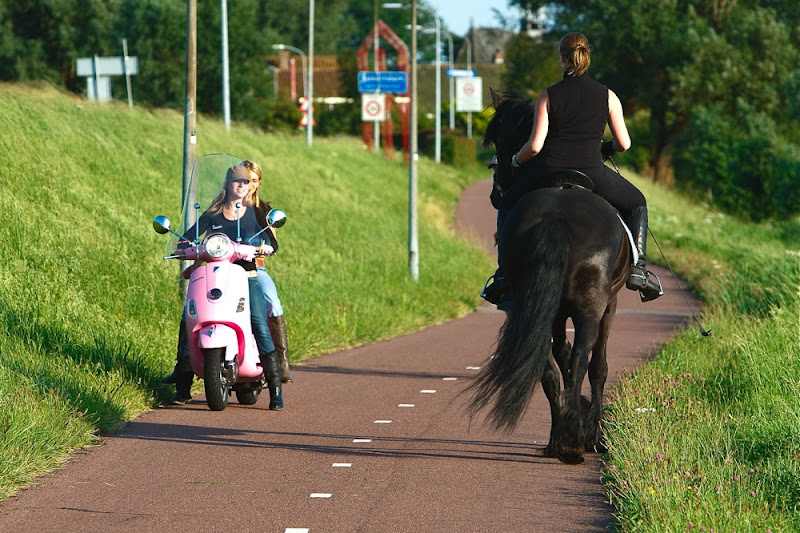 Девушки и женщины со всего Мира (фото) - 3