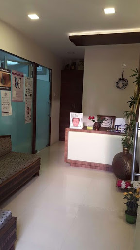 Swaroop Skin & Hair Care Clinic, T-40-B, 16th Cross Street, Near Velankanni Church, Besant Nagar, Chennai, Tamil Nadu 600090, India, Skin_Care_Clinic, state TN