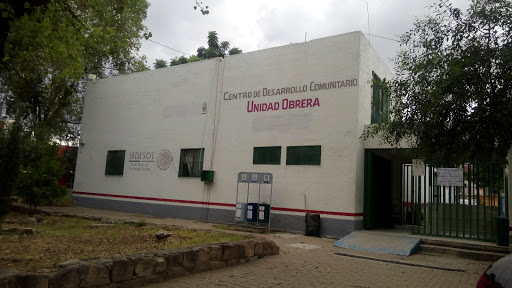 Centro Comunitario Unidad Obrera, Blvd. Hermenegildo Bustos 240, Obrera INFONAVIT, 37179 León, Gto., México, Centro comunitario | GTO