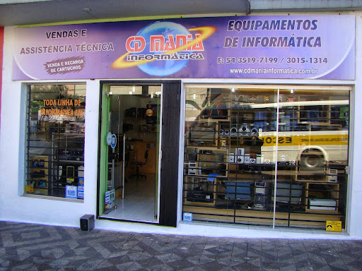 CD Mania Informática, Rua Nelson Ehlers, 178 - Centro, Erechim - RS, 99700-000, Brasil, Loja_de_aparelhos_electrónicos, estado Rio Grande do Sul