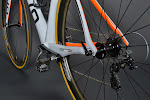 Divo ST Shimano Dura Ace 9000 Complete Bike at twohubs.com