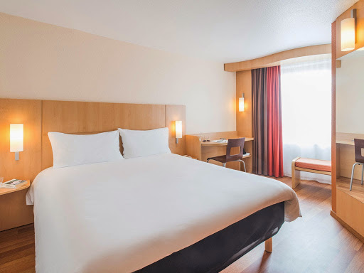 Hotel ibis Nantes Centre Tour Bretagne