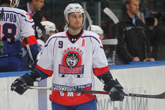 Макров, Андрющенко и еще 10 хоккеистов, которых будет не хватать в ОЧБ