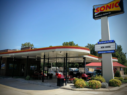 Fast Food Restaurant «Sonic Drive-In», reviews and photos, 1311 Donelson Pkwy, Dover, TN 37058, USA