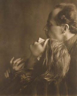 Imogen Cunningham's 1922 portrait of Margrethe Mather and Edward Weston