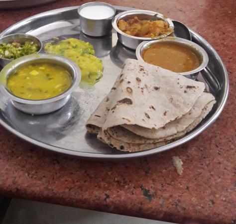 Ranat Bhawar Hotel, Near Railway Crossing,, NH6, Vidarbha Housing Board Colony, Bhandara, Maharashtra 441904, India, Vegetarian_Restaurant, state MH