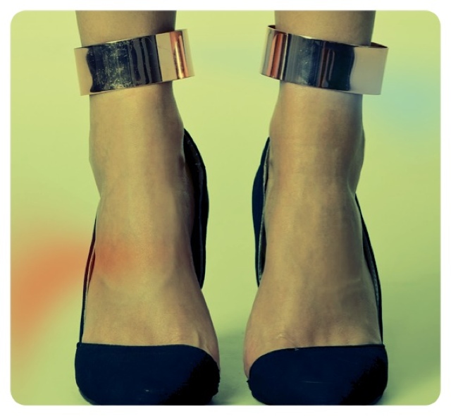 LookBookYou: ANKLE CUFFS! are up,coming, staying and sexy!