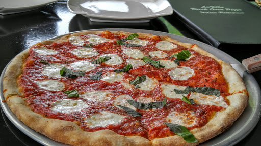 Italian Restaurant «LaVilla Brick Oven Pizza Italian Restaurant», reviews and photos, 55 E Main St, New Rochelle, NY 10801, USA
