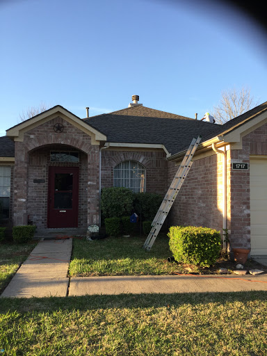 Roofing Contractor «WELLS ROOFING LLC», reviews and photos, 9537 Pagewood Ln, Houston, TX 77063, USA