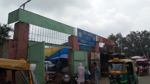 Meena Bazaar, 235, Jama Masjid, Chandni Chowk, New Delhi, Delhi 110006, India, Market, state UP