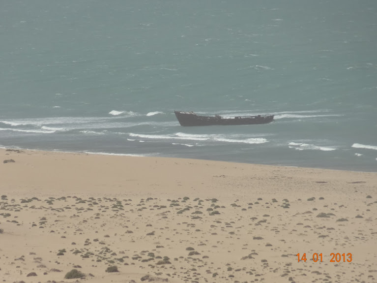 Por Marrocos e Mauritãnia, a queimar Pneu e Gasolina  - Página 3 DSC05826