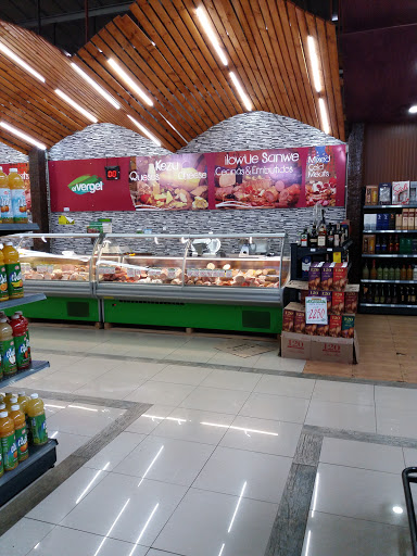 Supermercado El Vergel, Serrano 397, Canete, Cañete, Región del Bío Bío, Chile, Tienda de alimentos | Bíobío