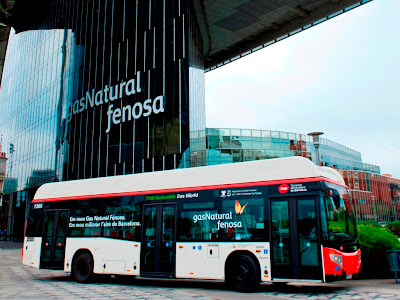 Castrosua CNG Hybrid - I autobus hybrydowy na CNG dla Barcelony