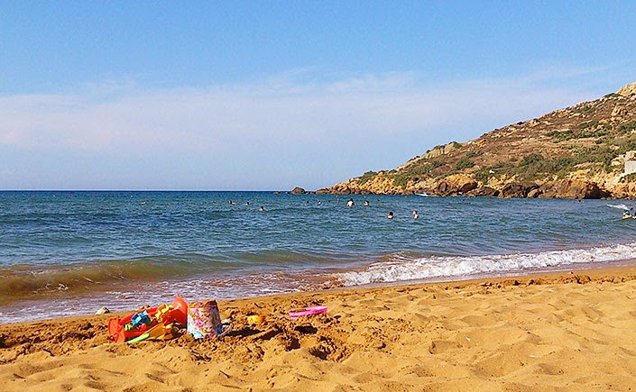 beaches of Gozo, what to do in Gozo, maltese landscape, useful information tourism in Malta, swimming in Malta