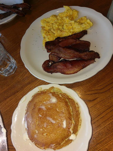 Breakfast Restaurant «The Original Pancake House», reviews and photos, 20273 Mack Ave, Grosse Pointe Woods, MI 48236, USA
