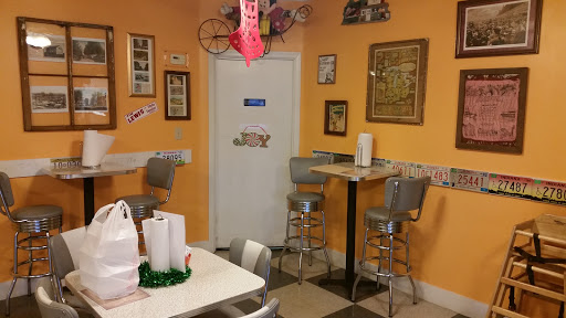 Ice Cream Shop «62 Twist Ice Cream & More», reviews and photos, 11106 Dean St, Charlestown, IN 47111, USA