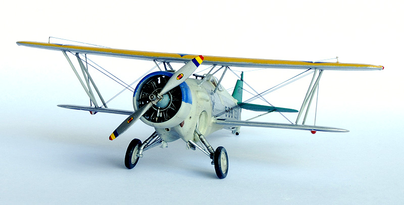 Curtiss BF2C goshawk. chasseur bombardier... furtif Fini6