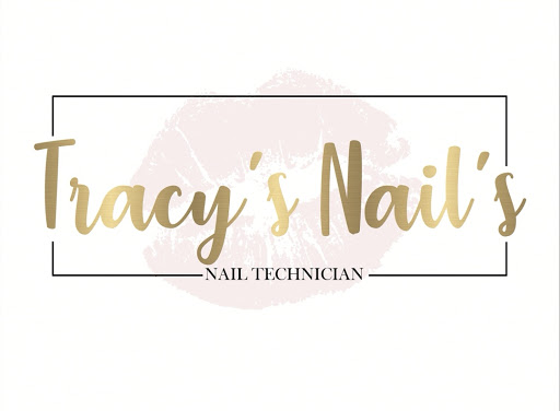 Tracy's Nails logo