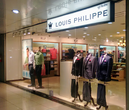 Louis Philippe Store, Shop # 150 Empress City Mall,Survey # 101 & 2399,Mauza,Walker Road,Nagpur-440018 Plot # 47, Sector 17, Vashi, Navi Mumbai, 2399, Mauza Walker Road, Nagpur, Maharashtra 440018, India, Casual_Clothing_Store, state MH
