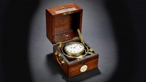 marine-chronometer-0.