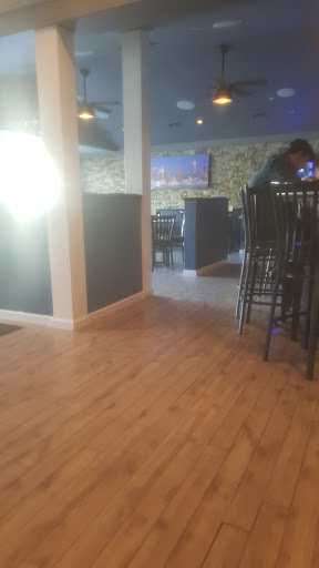 Bar & Grill «The Railyard Tavern», reviews and photos, 14-26 Plaza Rd N, Fair Lawn, NJ 07410, USA