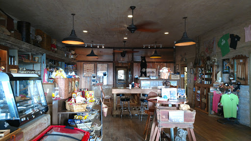 Restaurant «The Onward Store», reviews and photos, 6693 U.S Hwy 61, Rolling Fork, MS 39159, USA