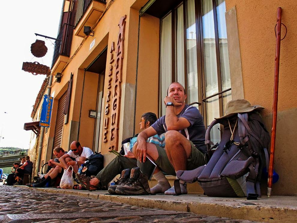 Albergue de peregrinos municipal de Estella, Navarra:: Albergues del Camino de Santiago Albergue de peregrinos municipal de Estella, Navarra:: Albergues del Camino de Santiago
