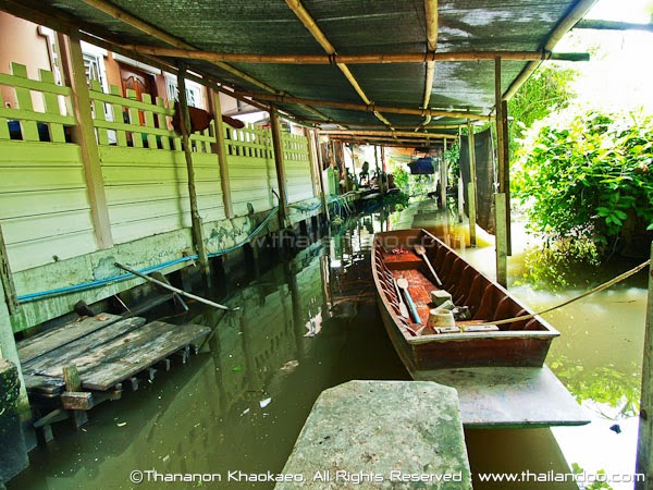 floating market bangkok