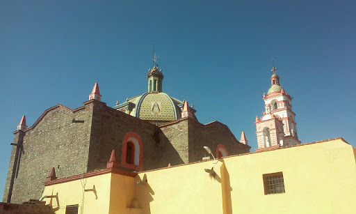 Iglesia de San Francisco Papalotla, Calle Cuauhtémoc 3, Centro, Segunda Secc Potrero, 90790 Papalotla, Tlax., México, Iglesia católica | TLAX
