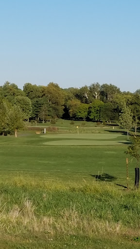 Golf Course «Airport Golf Course», reviews and photos, 900 N Hamilton Rd, Columbus, OH 43219, USA