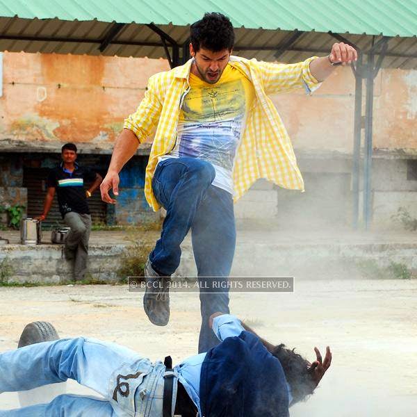 Diganth on the set of Kannada movie Sharp Shooter in Mysore.